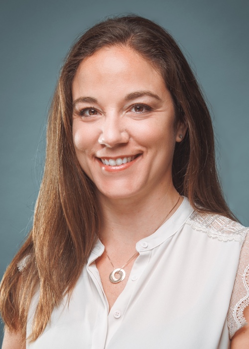 Headshot of Dr. Lisa Iucci 